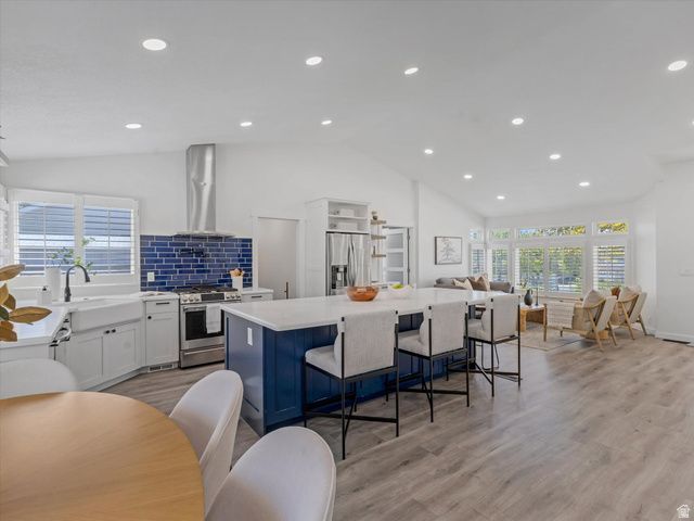 7909 S TWELVE PINES DR, Sandy, UT 84094