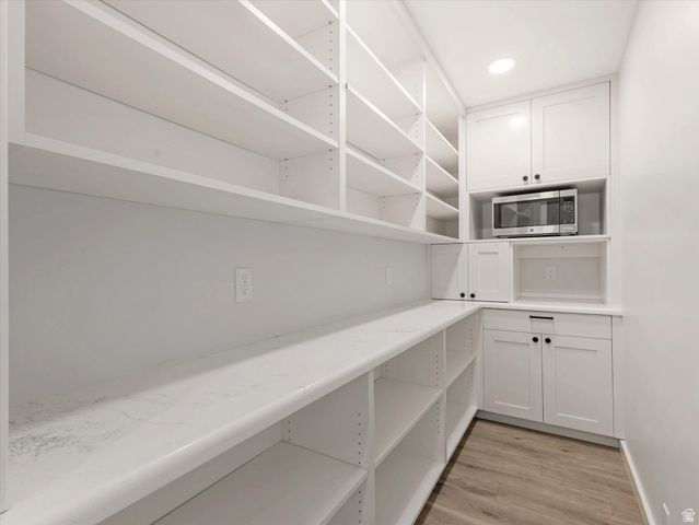 7909 S TWELVE PINES DR, Sandy, UT 84094