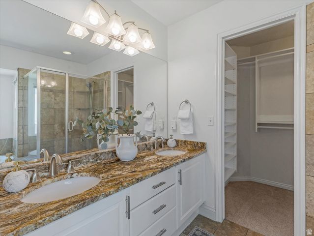 7909 S TWELVE PINES DR, Sandy, UT 84094