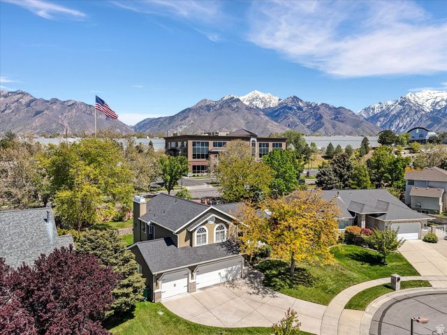 7909 S TWELVE PINES DR, Sandy, UT 84094