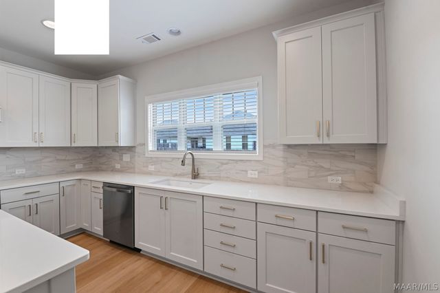 9520 Dakota Drive, Pike Road, AL 36064