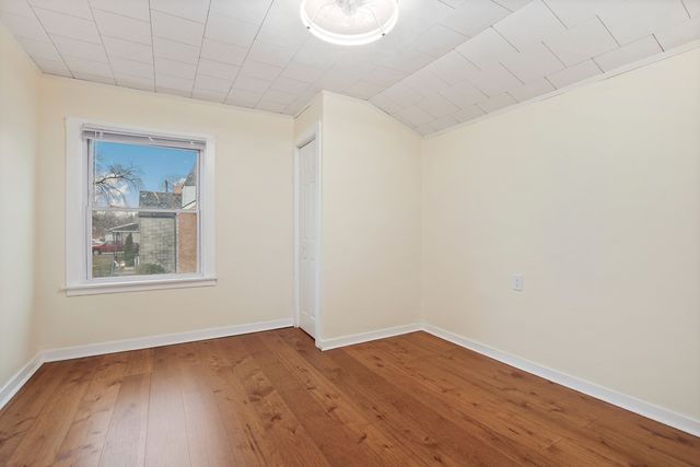 2821 W 102nd Street, Evergreen Park, IL 60805