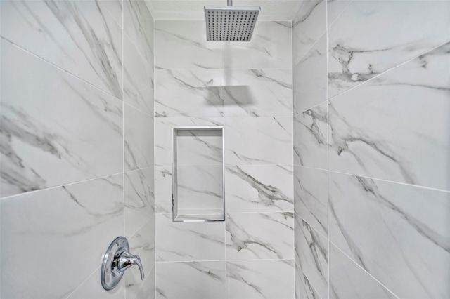 22250 Queenbury Hills Drive, Houston, TX 77073