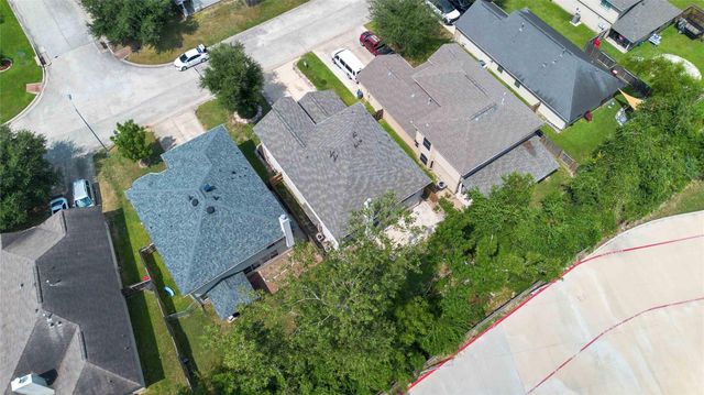 22250 Queenbury Hills Drive, Houston, TX 77073