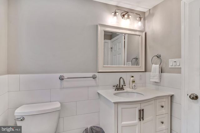 609 HAWS LN, Oreland, PA 19075