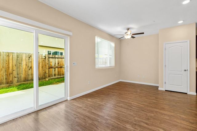 5548 Camalot Ct, Marysville, CA 95901