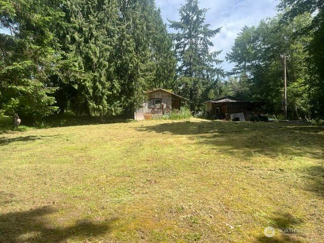 10395 NE Pine Way, Bainbridge Island, WA 98110