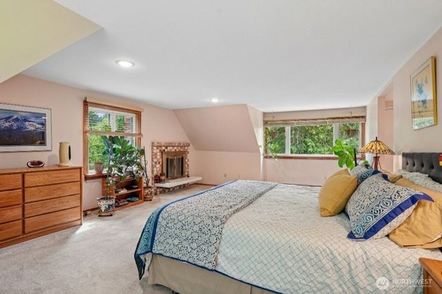 4902 Issaquah Pine Lake Road, Sammamish, WA 98029