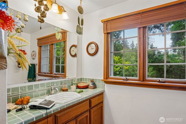 4902 Issaquah Pine Lake Road, Sammamish, WA 98029