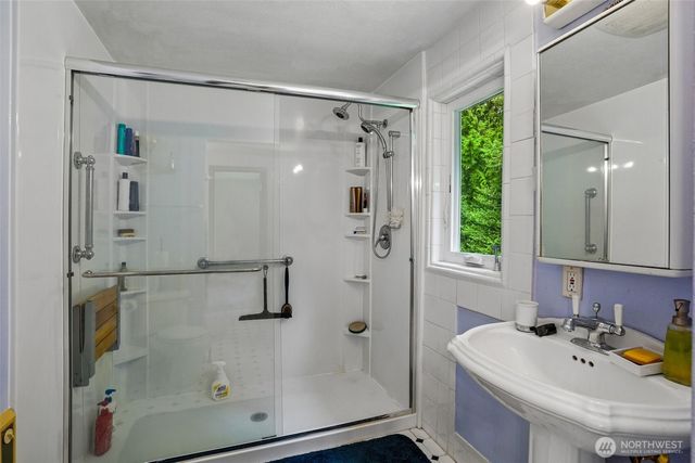 4902 Issaquah Pine Lake Road, Sammamish, WA 98029