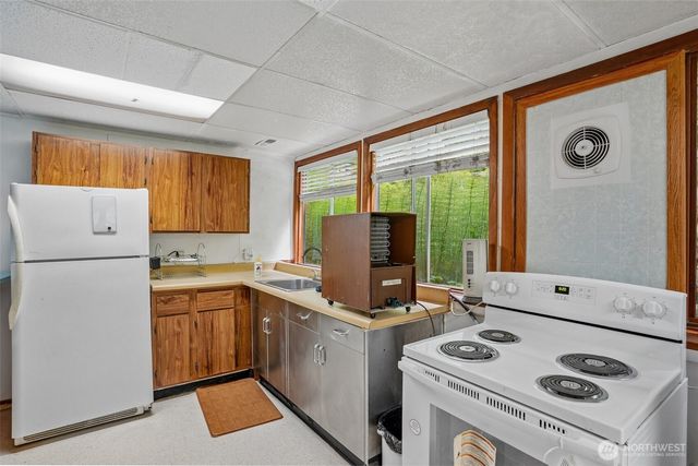 4902 Issaquah Pine Lake Road, Sammamish, WA 98029