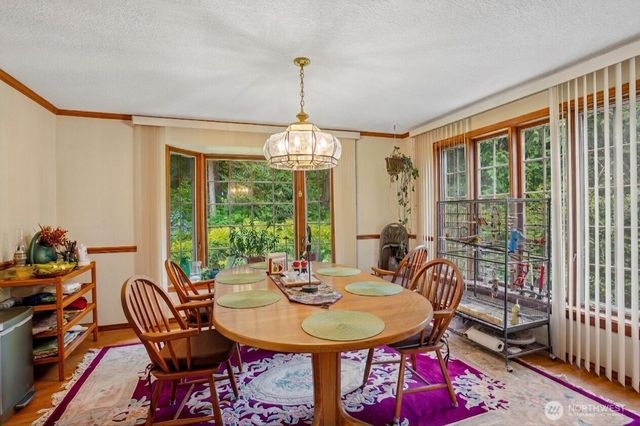 4902 Issaquah Pine Lake Road, Sammamish, WA 98029
