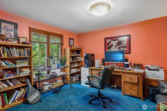 4902 Issaquah Pine Lake Road, Sammamish, WA 98029
