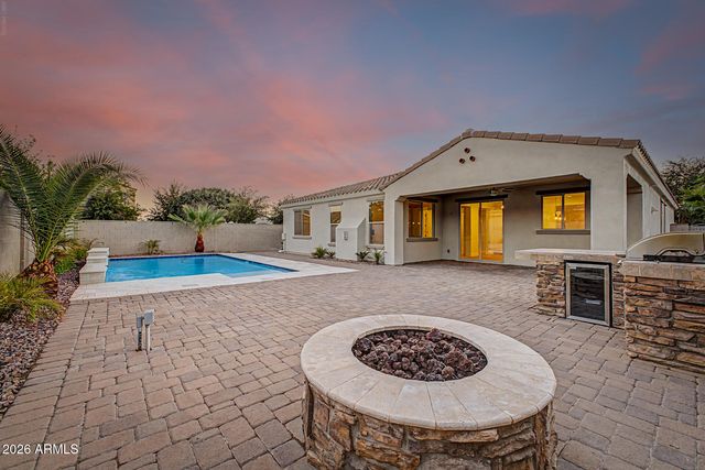 5145 S TODD Lane, Mesa, AZ 85212