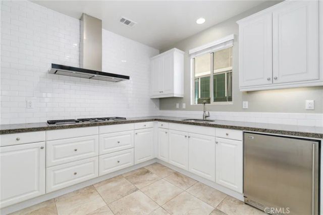 13262 Los Robles Court, Eastvale, CA 92880