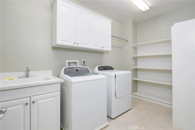 13262 Los Robles Court, Eastvale, CA 92880