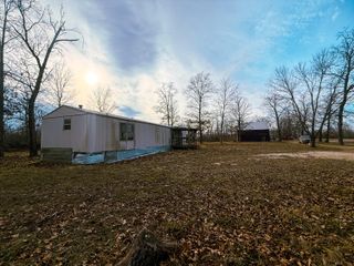 1150 Aa Highway, Alton, MO 65606
