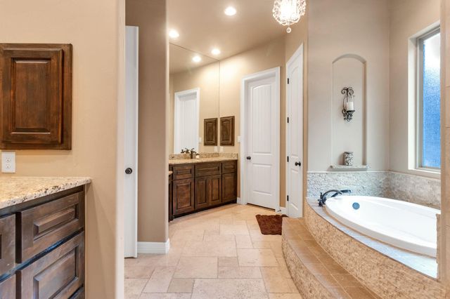 304 Pheasant Meadow MDW, Liberty Hill, TX 78642