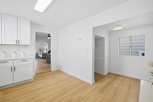 2217 E 24th Street, Oakland, CA 94606