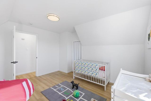 2217 E 24th Street, Oakland, CA 94606