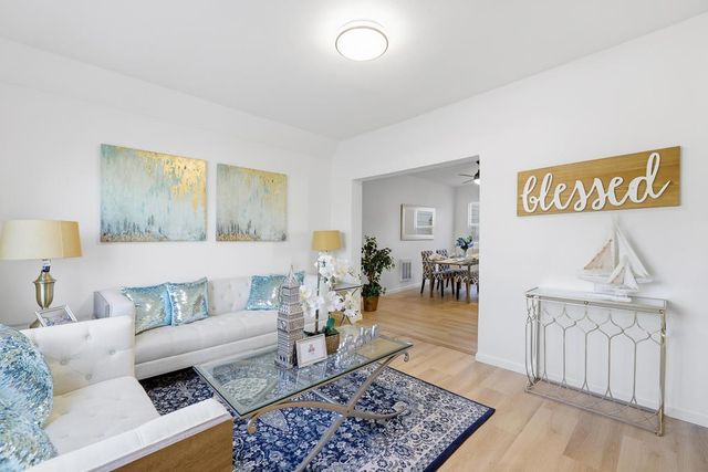 2217 E 24th Street, Oakland, CA 94606