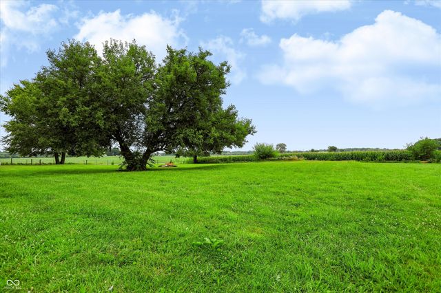 2270 S 780 Road E, Whitestown, IN 46075