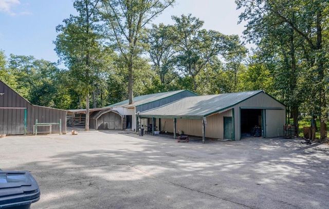 1800 Lynnbrook Court, Orient, OH 43146