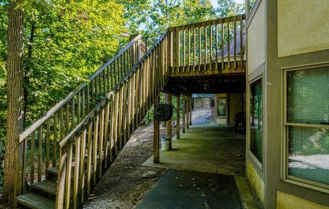 1800 Lynnbrook Court, Orient, OH 43146