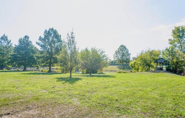 1800 Lynnbrook Court, Orient, OH 43146