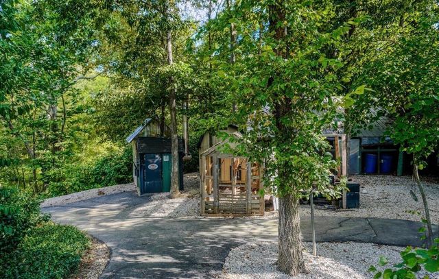 1800 Lynnbrook Court, Orient, OH 43146