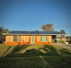 423 SE Asbury Lane, Port St. Lucie, Port St Lucie, FL 34983