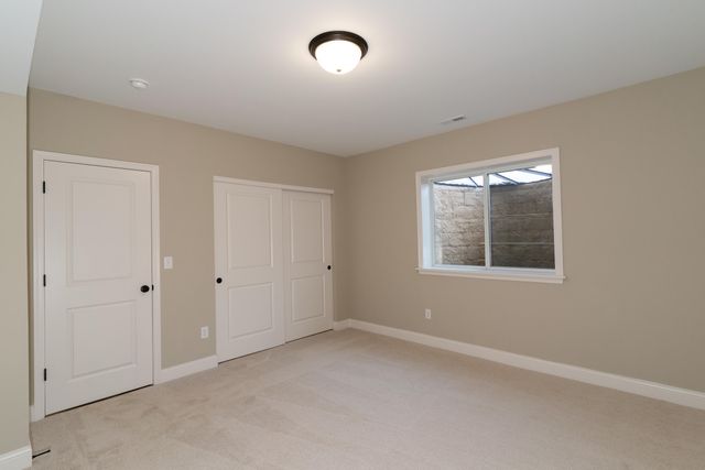 1506 Crystal Rim, Hebron, KY 41048