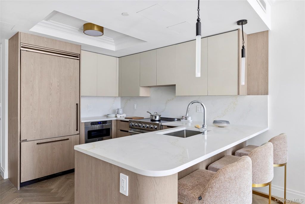 78-29 Austin Street 418, Forest Hills, NY 11375