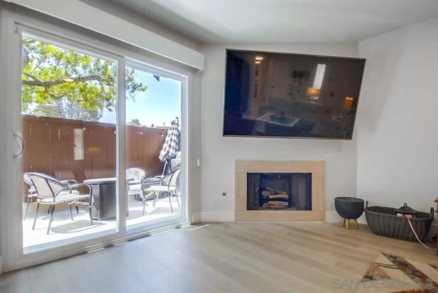 6952 Camino Amero, San Diego, CA 92111