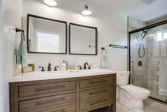 6952 Camino Amero, San Diego, CA 92111