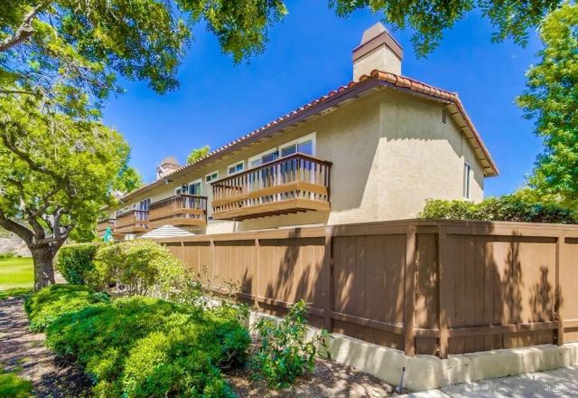 6952 Camino Amero, San Diego, CA 92111