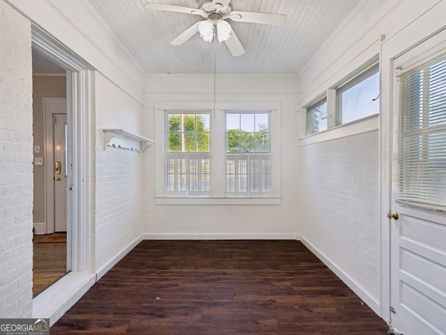 183 Athens Street, Hartwell, GA 30643