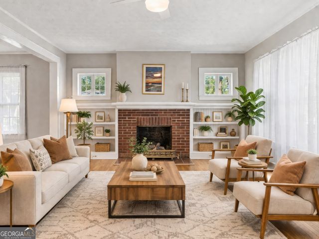 183 Athens Street, Hartwell, GA 30643