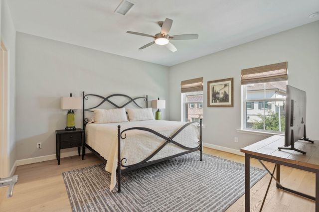 154 Sycamore Street, Shenandoah, TX 77384