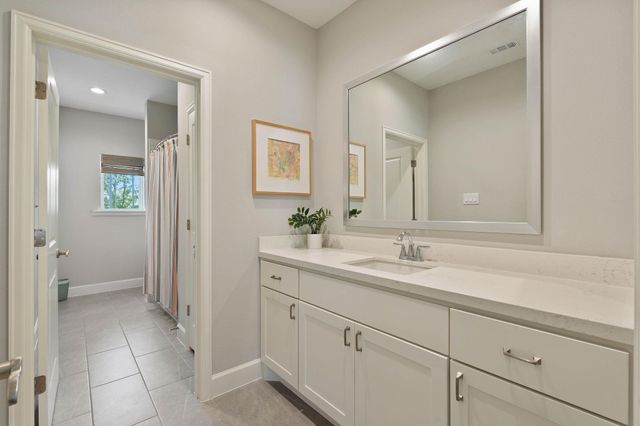 154 Sycamore Street, Shenandoah, TX 77384