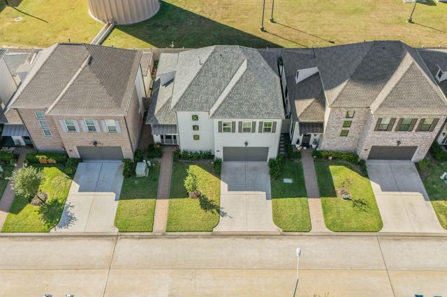 154 Sycamore Street, Shenandoah, TX 77384