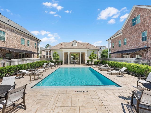 154 Sycamore Street, Shenandoah, TX 77384