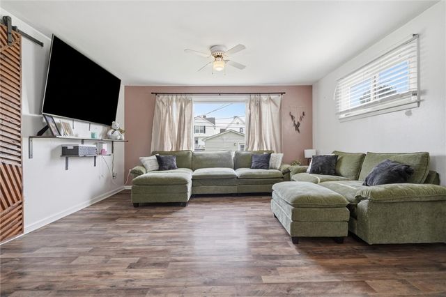 25 Lincoln Ave, North Irwin, PA 15642