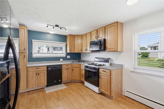 25 Lincoln Ave, North Irwin, PA 15642