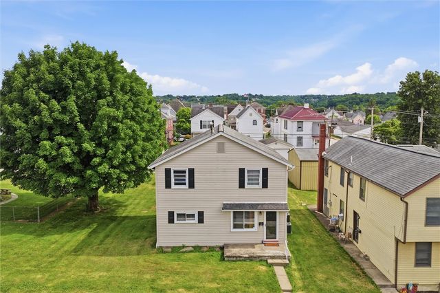 25 Lincoln Ave, North Irwin, PA 15642