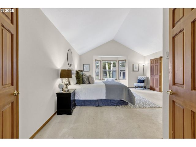 5778 Se MCNARY Rd, Milwaukie, OR 97267