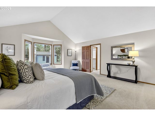 5778 Se MCNARY Rd, Milwaukie, OR 97267