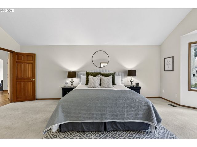 5778 Se MCNARY Rd, Milwaukie, OR 97267