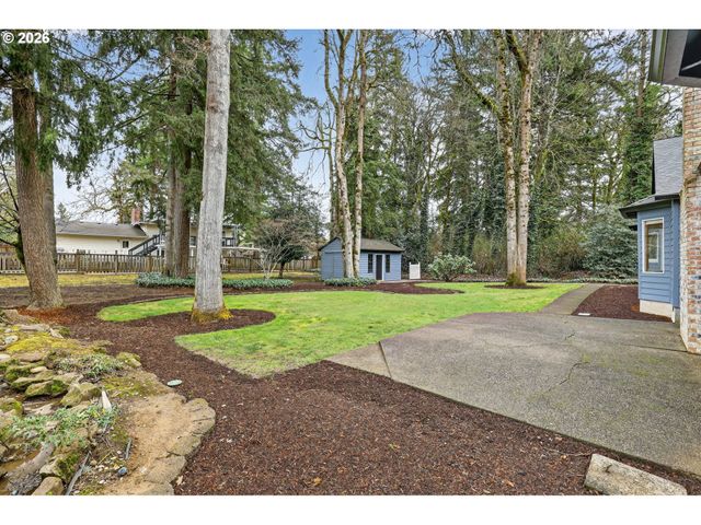 5778 Se MCNARY Rd, Milwaukie, OR 97267