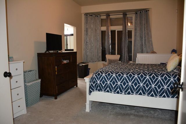 5221 Old Town Ln, Salida, CA 95368
